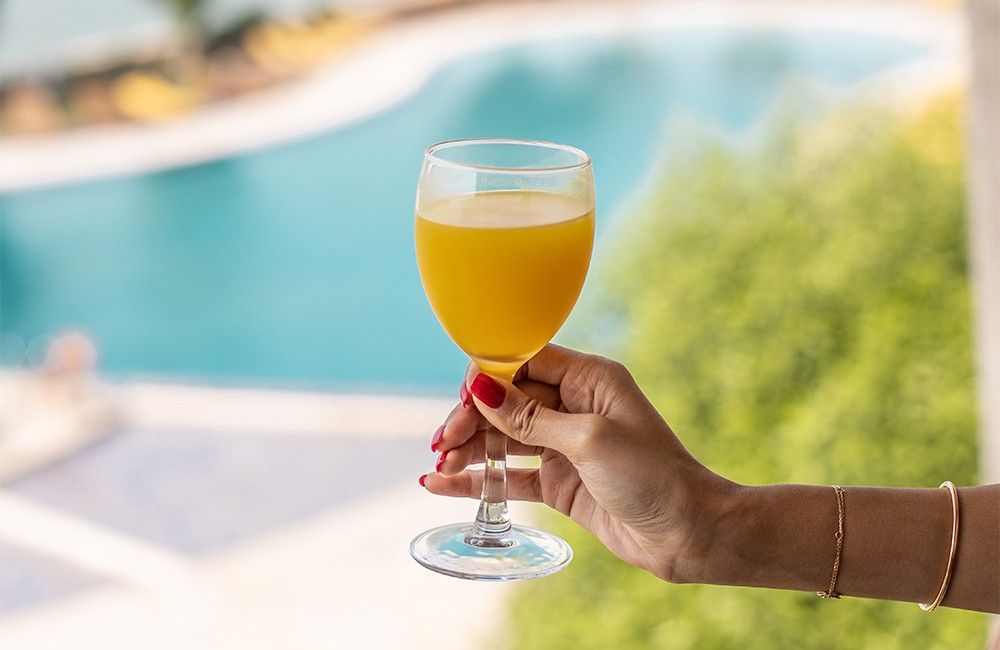 Deluxe Pool View Room