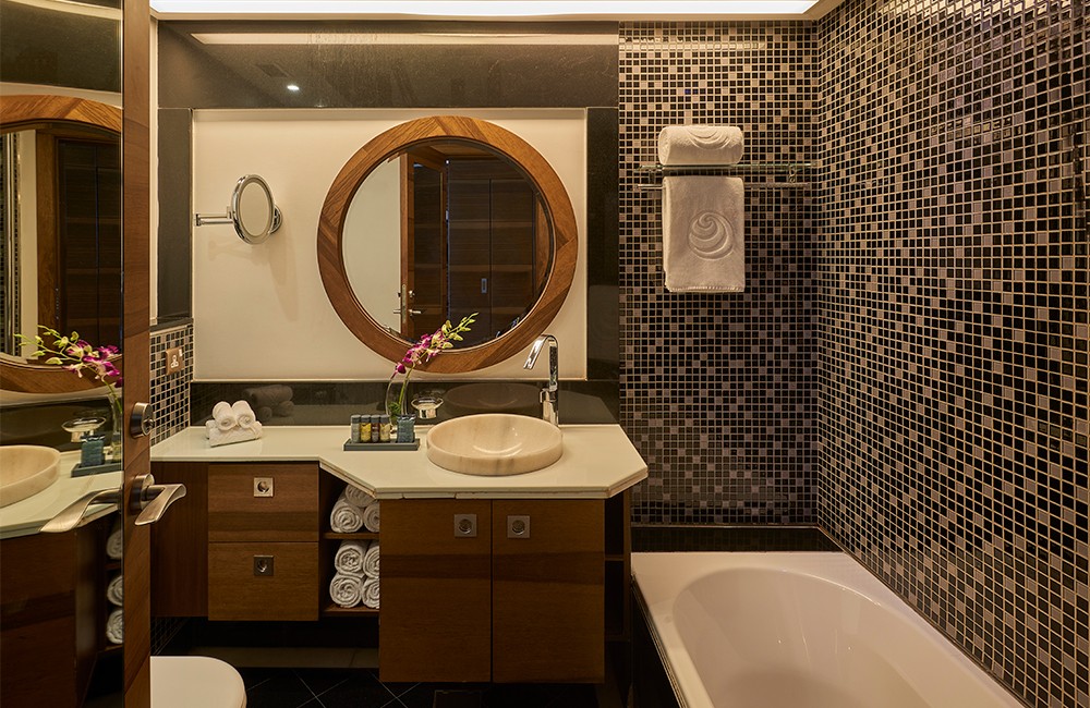 Deluxe Room with Sea View